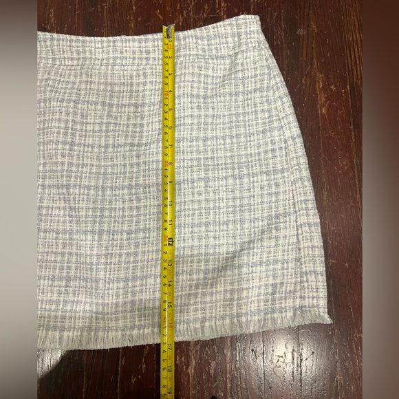 Maison D’Amelie light purple and white tweed skirt - Picture 4 of 8